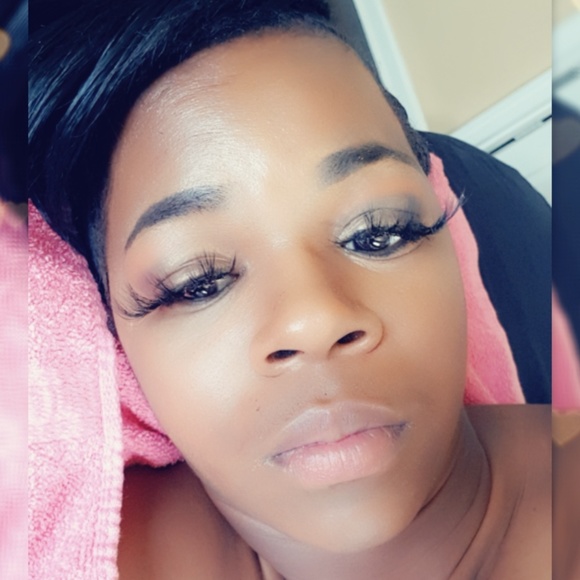 Meet your Posher, T - Picture 1 of 1